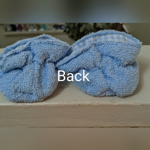 3-6 months wonder nation Blue fuzzy slippers - Picture 3 of 4